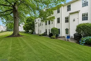 334 Wilshire Dr, Nutley, NJ 07110 - Photo 13