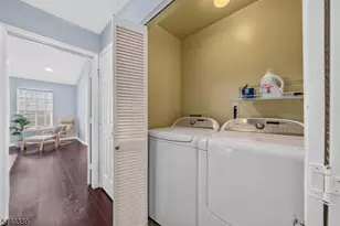 303 Cobblestone Ct, South Brunswick Township, NJ 08852 - Photo 19