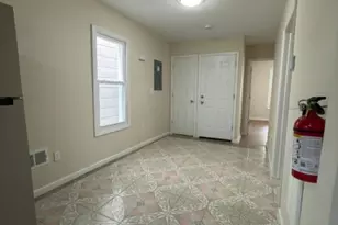 216 Delaware St, Elizabeth, NJ 07206 - Photo 3