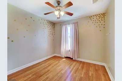 634 Sherman Ave, Roselle Park, NJ 07204 - Photo 19