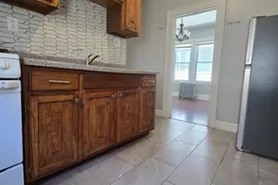 170 Bellevue St, Elizabeth, NJ 07202 - Photo 1