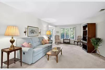 118 Terrace Dr, Chatham Township, NJ 07928 - Photo 5