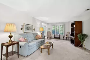 118 Terrace Dr, Chatham Township, NJ 07928 - Photo 5