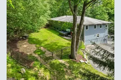 68 Kitchell Rd, Denville, NJ 07834 - Photo 5