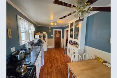 12 Brook Pl, Bloomfield, NJ 07003 - Photo 7