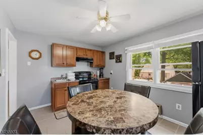 1106 Stone St, Rahway, NJ 07065 - Photo 21