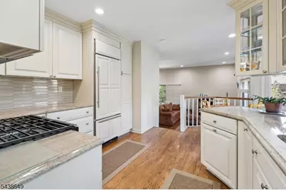 7 Christina Ct, Madison, NJ 07940 - Photo 15