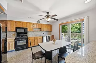 383 Talbot Dr, Fairfield, NJ 07004 - Photo 15