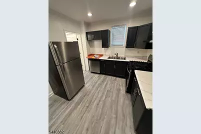 53 Mission St #1, Montclair, NJ 07042 - Photo 7