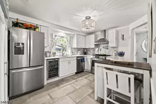 10 Dale Dr, Fairfield, NJ 07004 - Photo 29