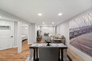 10 Dale Dr, Fairfield, NJ 07004 - Photo 13