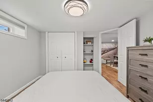 10 Dale Dr, Fairfield, NJ 07004 - Photo 11