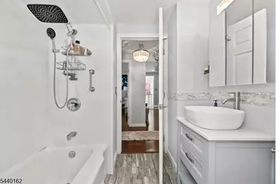 10 Dale Dr, Fairfield, NJ 07004 - Photo 31