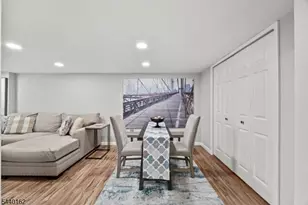 10 Dale Dr, Fairfield, NJ 07004 - Photo 19
