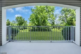 3105 Chesterwood Way, Franklin Township, NJ 08873 - Photo 15