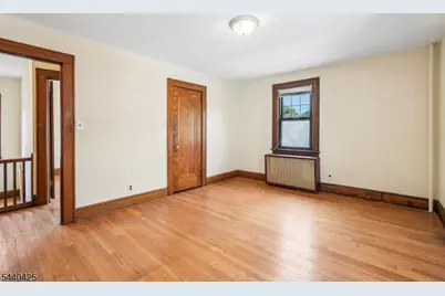 21 Ferncliff Rd, Bloomfield, NJ 07003 - Photo 23