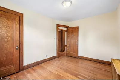 21 Ferncliff Rd, Bloomfield, NJ 07003 - Photo 25