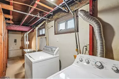 21 Ferncliff Rd, Bloomfield, NJ 07003 - Photo 33