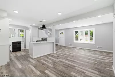 2 Church St, Piscataway Township, NJ 08854 - Photo 5