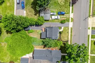 2 Church St, Piscataway Township, NJ 08854 - Photo 31