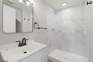 2 Church St, Piscataway Township, NJ 08854 - Photo 15