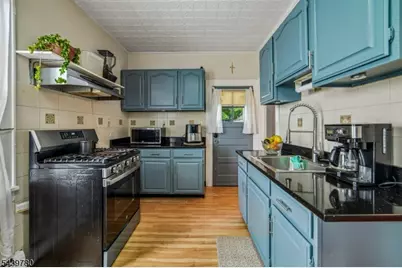264 Getty Ave, Clifton, NJ 07011 - Photo 11