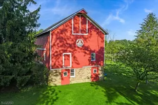1014 Califon Cokesbury Rd, Tewksbury Township, NJ 08833 - Photo 33