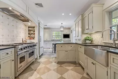 1014 Califon Cokesbury Rd, Tewksbury Township, NJ 08833 - Photo 7