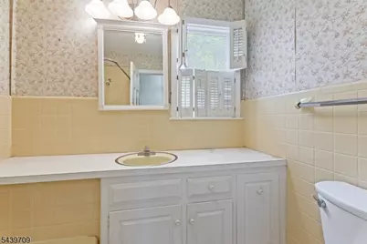 19 Yardley Rd, Mendham Township, NJ 07945 - Photo 17