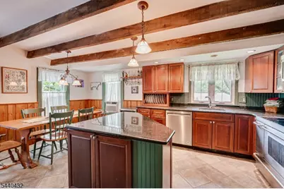 78 Falcon Rd, Hillsborough Township, NJ 08844 - Photo 19