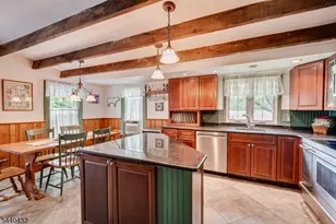 78 Falcon Rd, Hillsborough Township, NJ 08844 - Photo 19