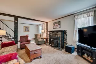 78 Falcon Rd, Hillsborough Township, NJ 08844 - Photo 9