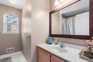 5 Woodfield Ct, Franklin Township, NJ 08540 - Photo 31