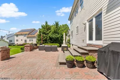 5 Woodfield Ct, Franklin Township, NJ 08540 - Photo 35