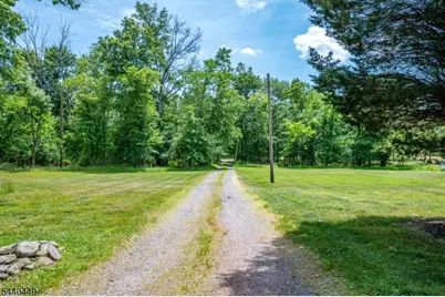 78 Falcon Rd, Hillsborough Township, NJ 08844 - Photo 45