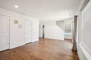 10 Cecala Rd, Morris Plains, NJ 07950 - Photo 19