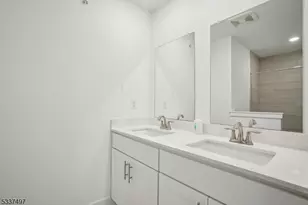 10 Cecala Rd, Morris Plains, NJ 07950 - Photo 15