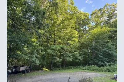 18 Quayle Rd, Jefferson Township, NJ 07849 - Photo 3