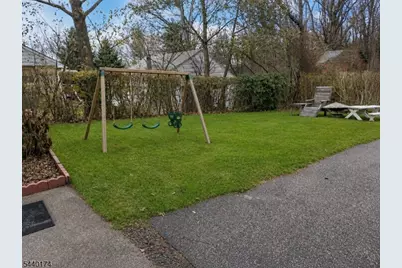 93 Washington Ave, Oxford Township, NJ 07863 - Photo 11