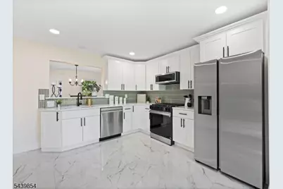 3804 Vroom Dr, Bridgewater, NJ 08807 - Photo 15
