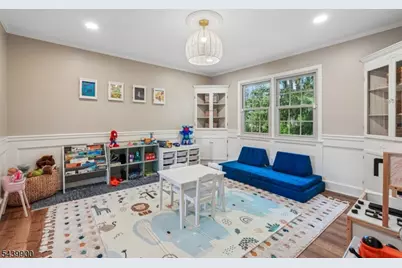 4 Holyoke Rd, Wayne, NJ 07470 - Photo 21
