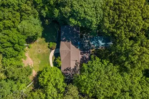 207 Deerlea Ln, Rockaway Township, NJ 07005 - Photo 3