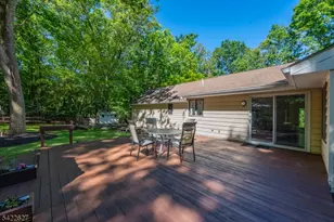 207 Deerlea Ln, Rockaway Township, NJ 07005 - Photo 25
