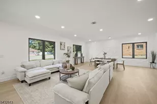 24 Richard Scott Ct, Haledon, NJ 07508 - Photo 5