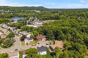24 Richard Scott Ct, Haledon, NJ 07508 - Photo 37