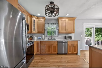 14 Bettino Dr, Ogdensburg, NJ 07439 - Photo 9