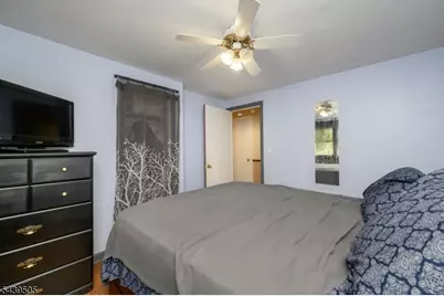 2239 Newark Ave, Scotch Plains Township, NJ 07076 - Photo 19