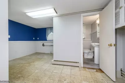 2239 Newark Ave, Scotch Plains Township, NJ 07076 - Photo 23