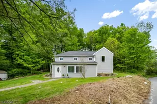 22 Paddock Ave, Vernon Twp., NJ 07422 - Photo 1