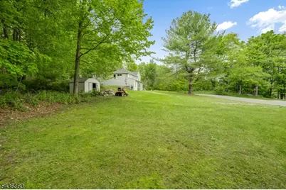 22 Paddock Ave, Vernon Twp., NJ 07422 - Photo 35